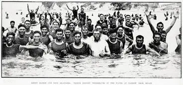 Image: Merry Maoris and Niue islanders: troops disport themselves in the waves at Narrow Neck beach