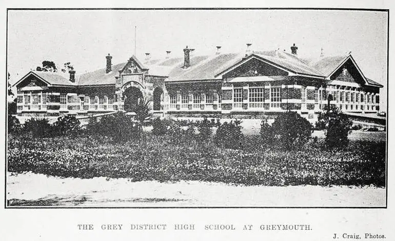 Image: The Grey District High School at Greymouth