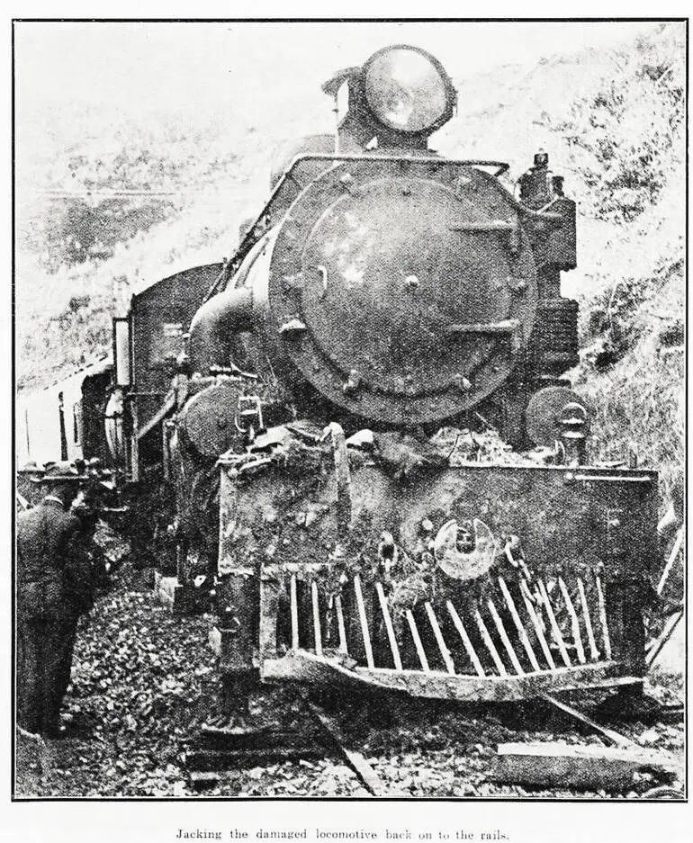 Image: Jacking the damaged locomotive back on to the rails