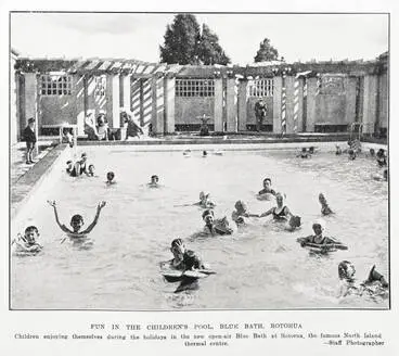 Image: Fun in the children's pool, Blue Bath, Rotorua