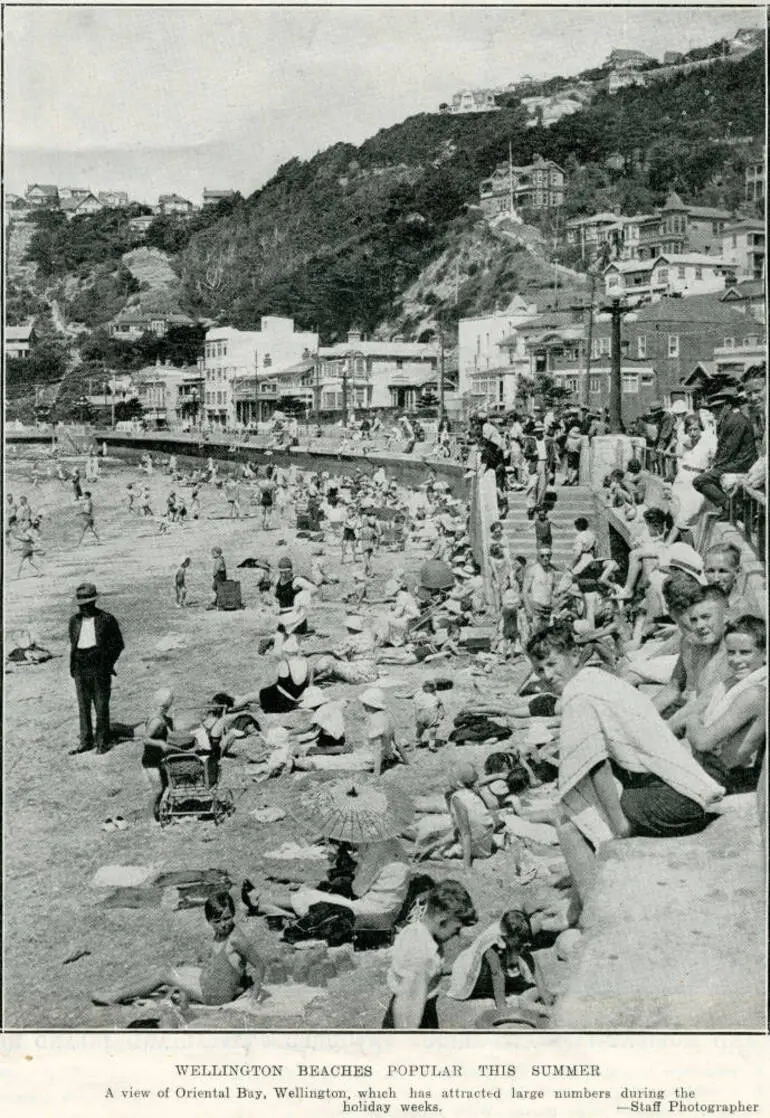 Image: Wellington beaches popular this summer