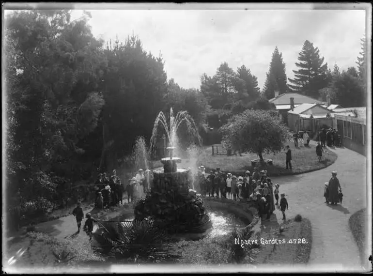 Image: Ngaere Gardens, Taranaki