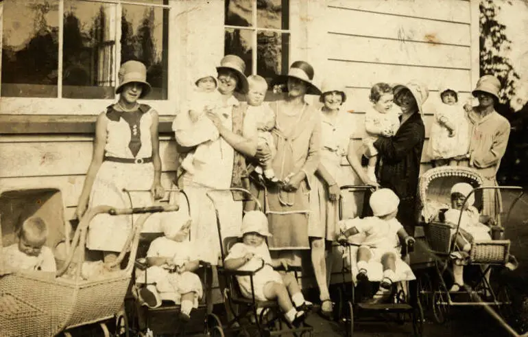 Image: Northcote Plunket mothers and children.