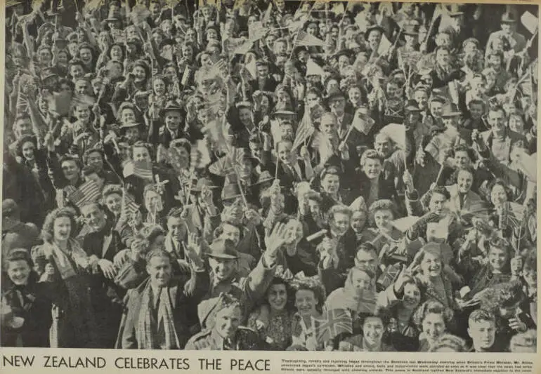 Image: New Zealand celebrates V-J Day