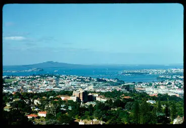 Image: Auckland from One Tree Hill