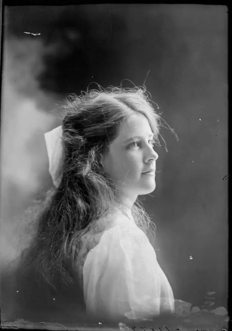 Image: Miss Cargo, 1910