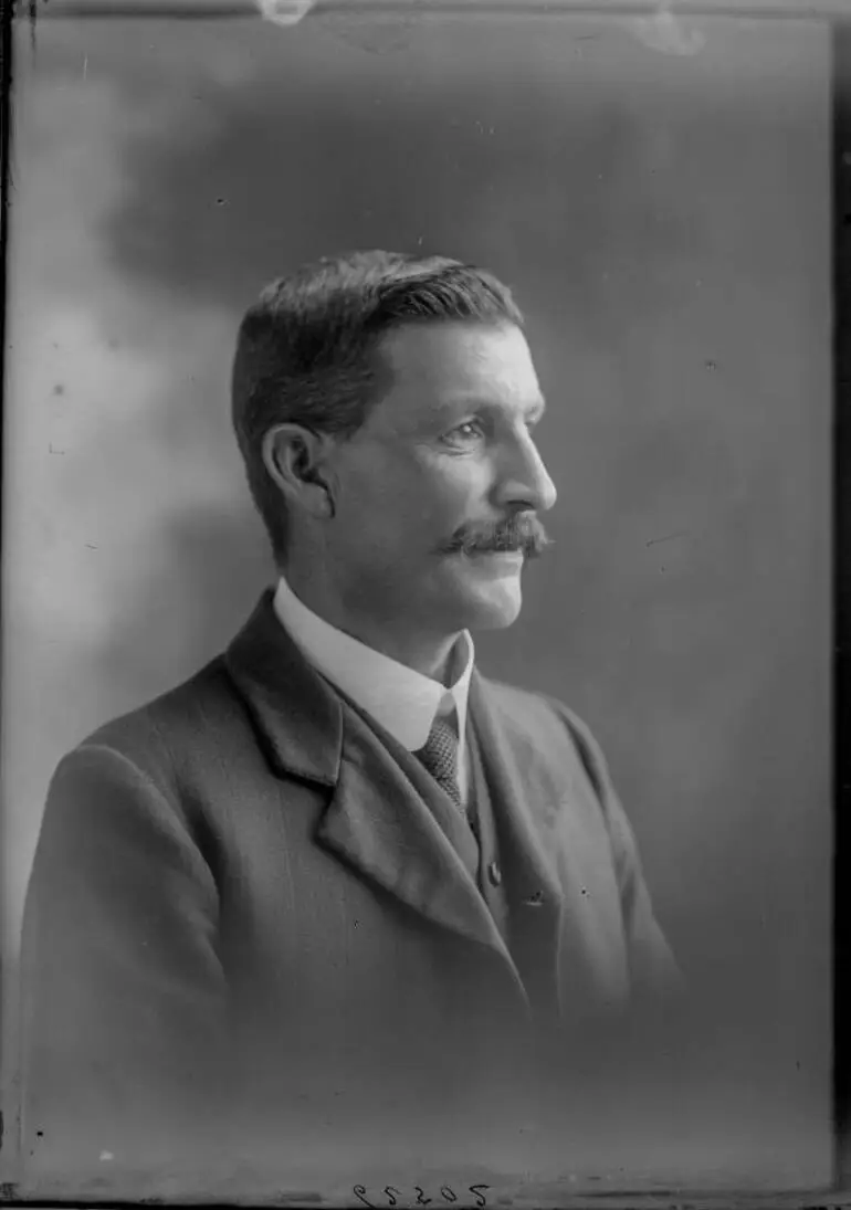 Image: Mr Seagar, 1910