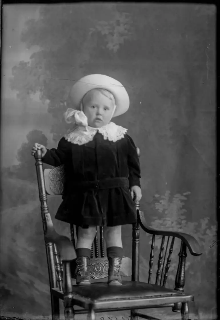 Image: Master Larson, 1910
