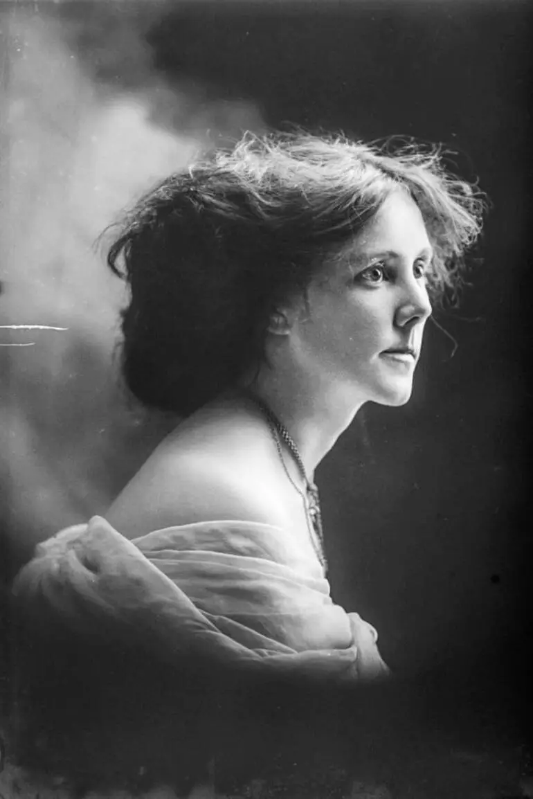 Image: Miss Brown, 1910