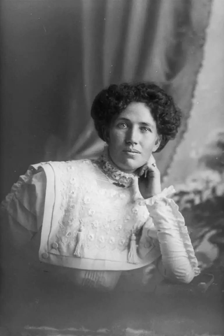 Image: Miss Schischka, 1909