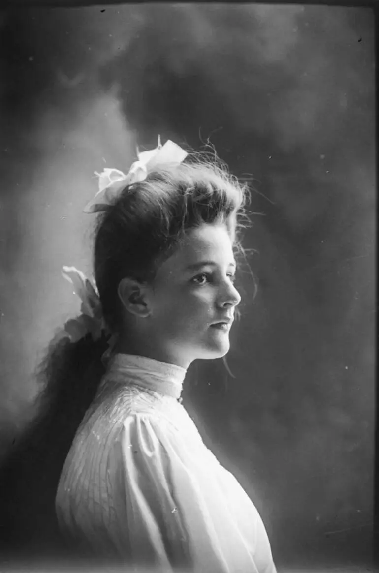 Image: Miss Sheffield, 1909