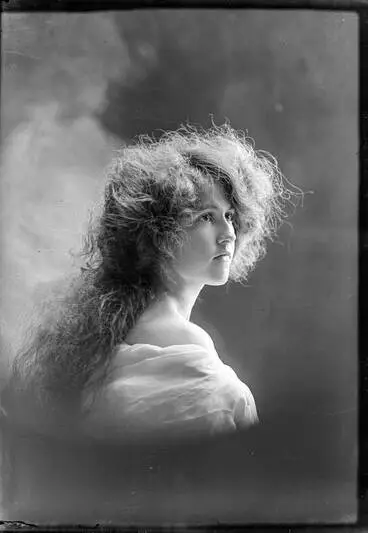 Miss Buchanan, 1912 Image: Miss Buchanan, 1912