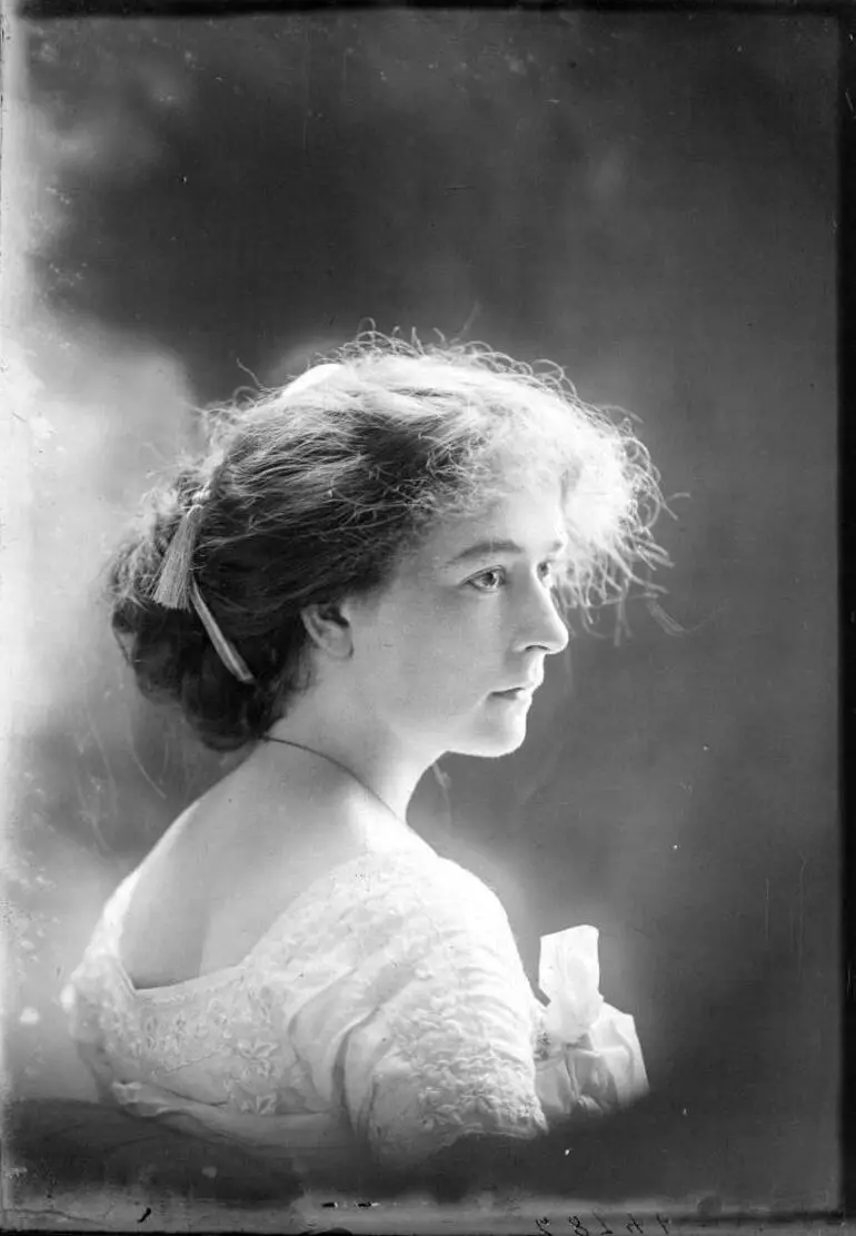Image: Nurse Lee, 1911