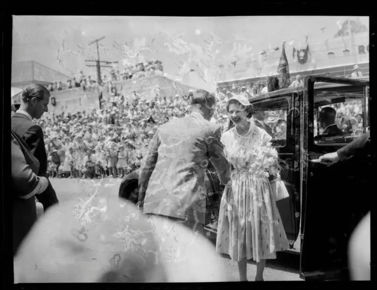 Image: Queen Elizabeth II in Warkworth, 1953