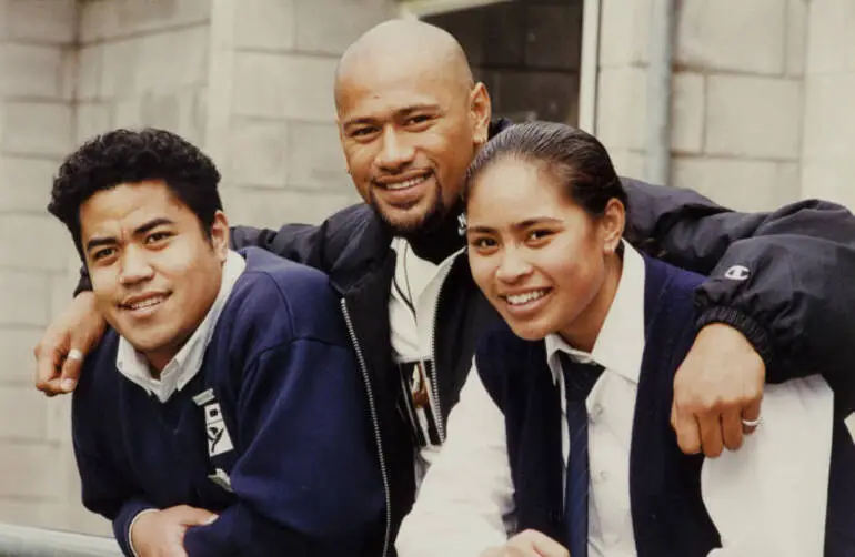 Image: Back to school, Māngere College, 1996