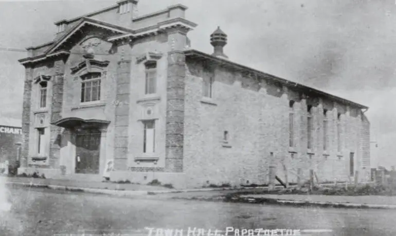 Image: 'Town Hall, Papatoetoe', ca 1925.