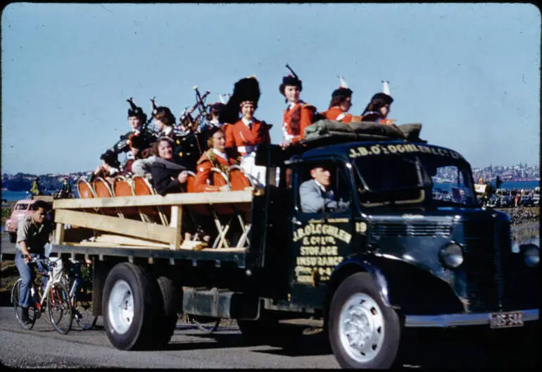 Image: Auckland Harbour Bridge opening celebrations, 1959