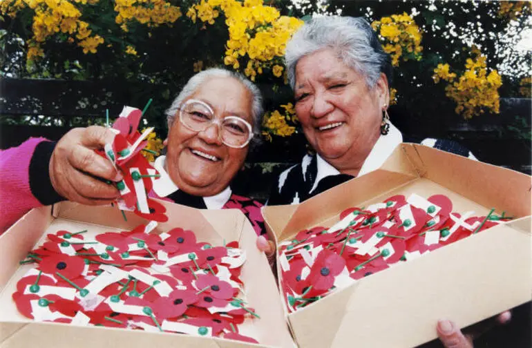 Image: Poppy sellers, Howick, 2000.