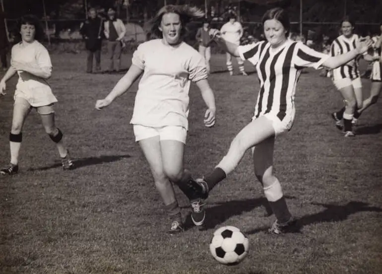 Image: Soccer girls, Papakura, 1972.