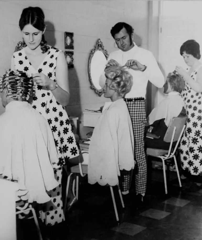 Image: 'Three stylists at work', Papatoetoe, 1969