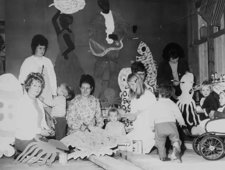 Image: Plunket mothers, Papakura, 1972