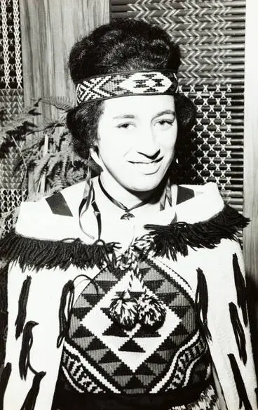 Image: Queen carnival contestant, Ōtāhuhu, 1966