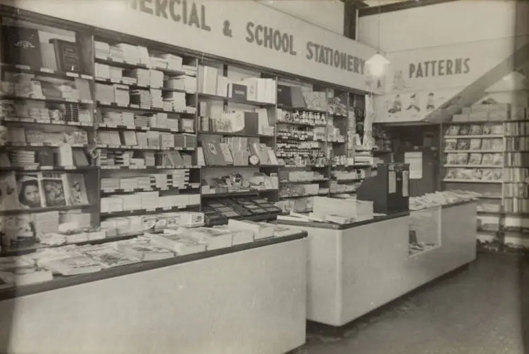 Image: Bookshop, Ōtāhuhu, 1960s