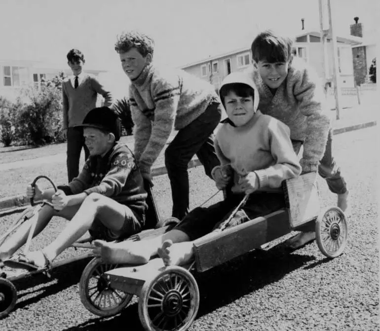 Image: Trolley derby, Manurewa, 1969