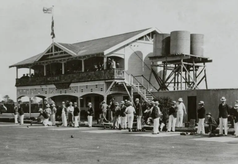 Image: Match in progress, Papatoetoe Bowling Club, 1927