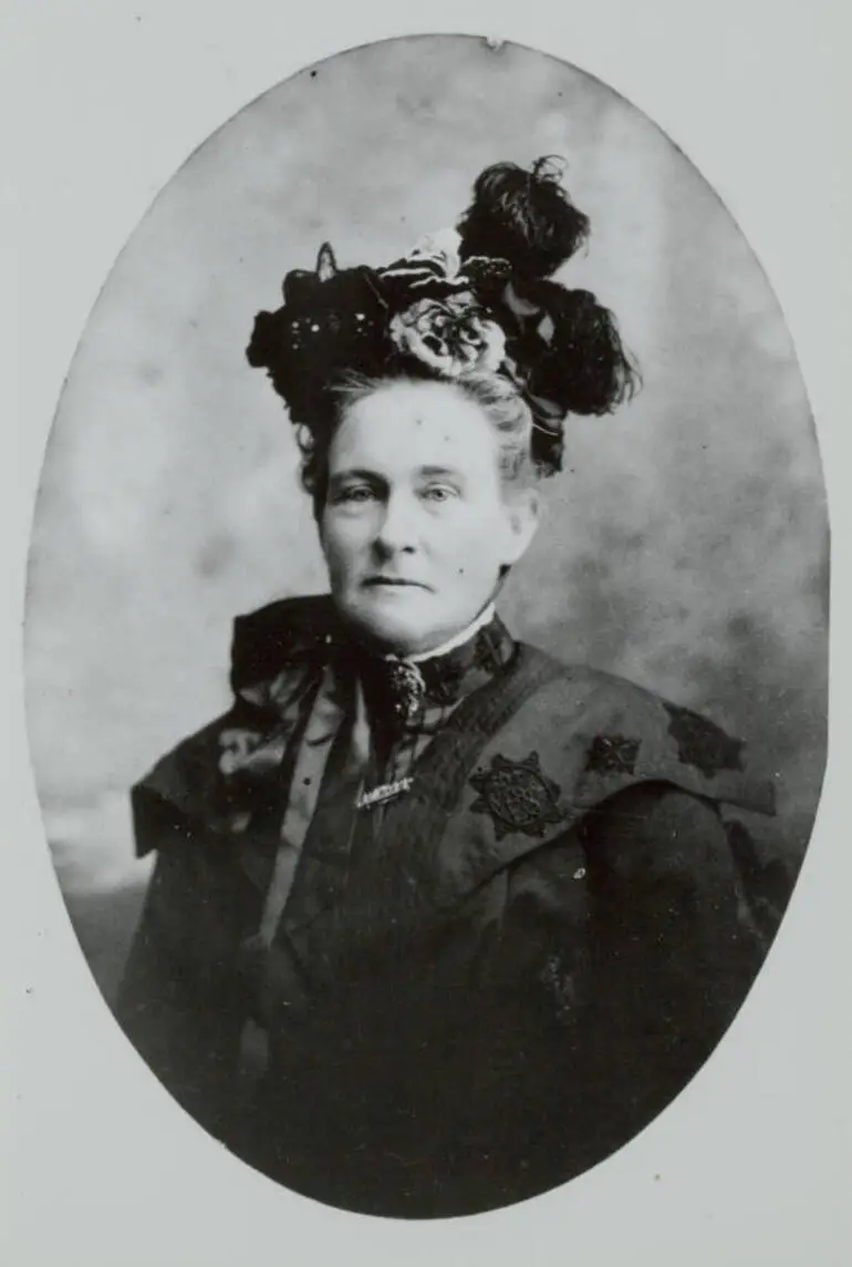 Image: Elizabeth Wallace, Papatoetoe, ca 1900.