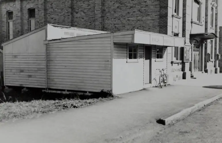 Image: Papatoetoe Public Library, 1949.