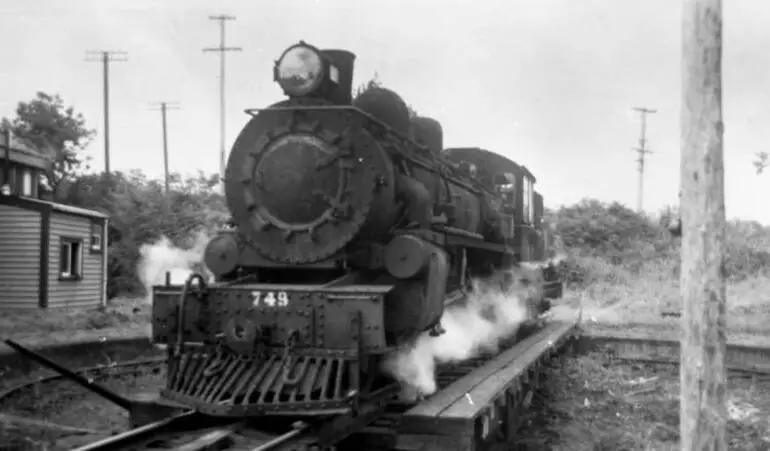 Image: AB engine on turntable.
