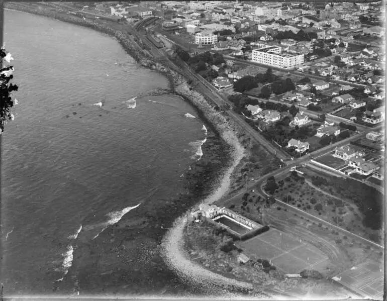 Image: New Plymouth from the air.