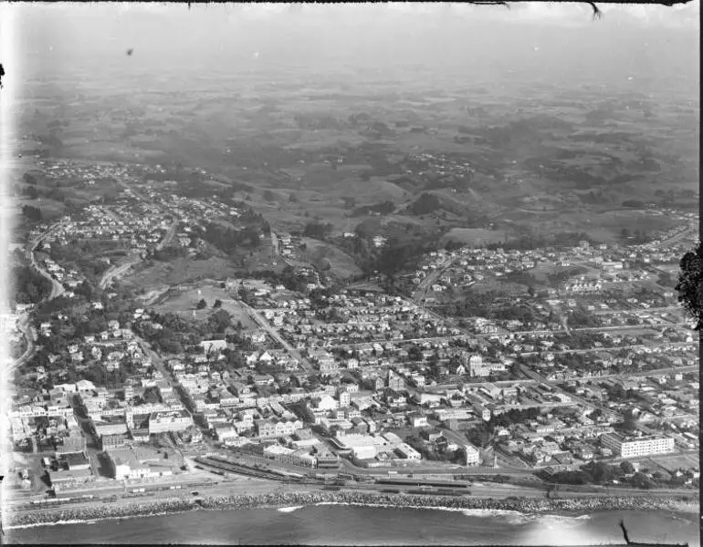 Image: New Plymouth from the air.