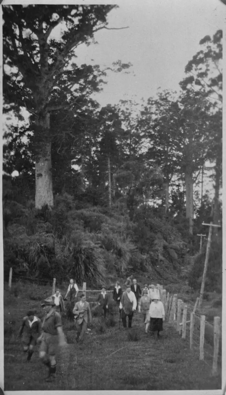 Image: Trampers near Waitakere Dam filters, Swanson.