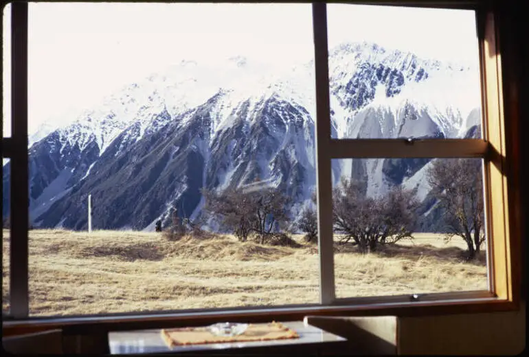 Image: Hermitage Hotel, Mount Cook, 1970