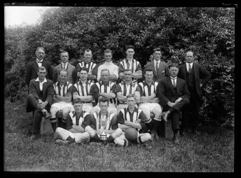 Image: Soccer team, Swanson, 1926
