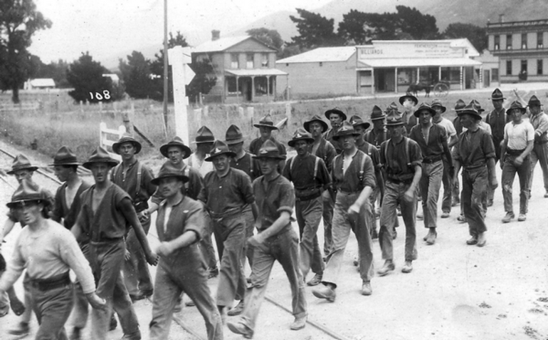 Image: Soldiers marching through Featherston