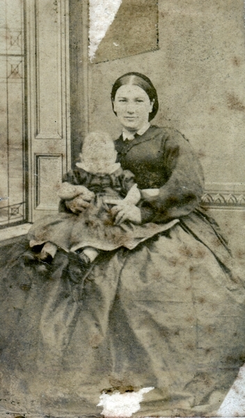 Image: Sarah Bannister and child