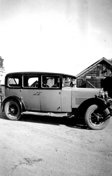 Image: Antique car