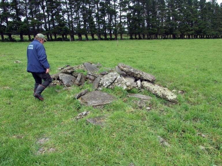 Image: Concrete debris, Featherston Military Camp : digital image