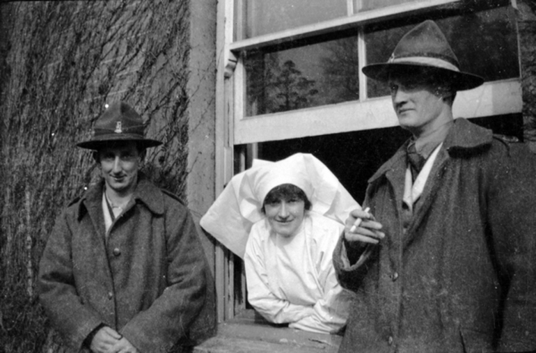 Image: Two New Zealand soldiers and a nurse : digital image