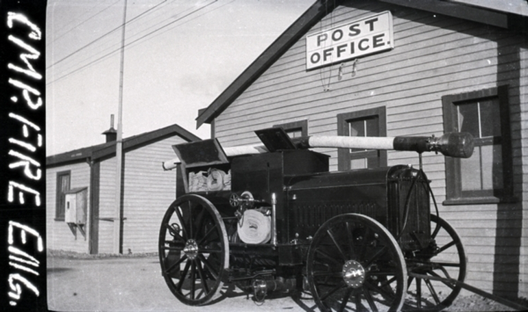 Image: Fire engine, Featherston Military Camp : digital image