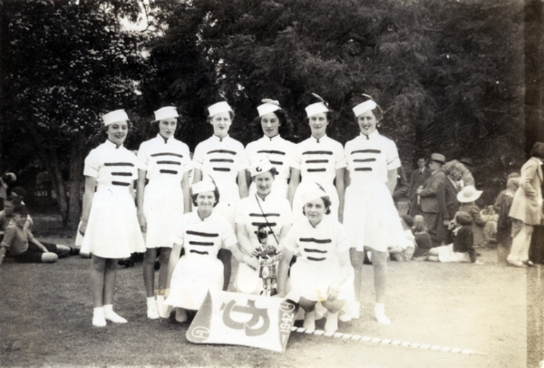 Image: Grahams Marching Team, 1942 : digital image