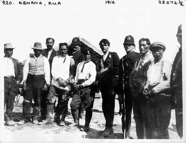Image: Arrest of Rua Kēnana, 2 April 1916