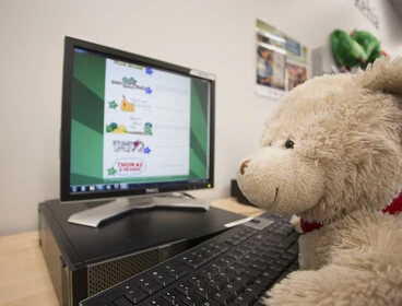 Image: Bear on kids computer