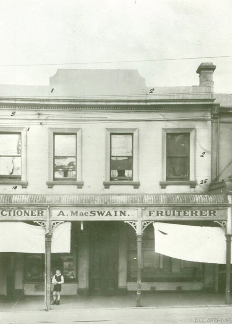 Image: Shops on Main South Road, Caversham, 1937
