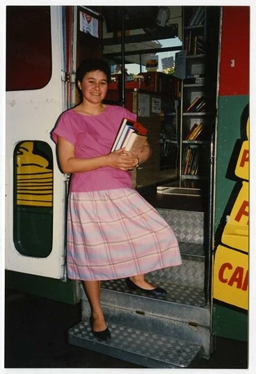 Image: Librarian on Mobile Bus