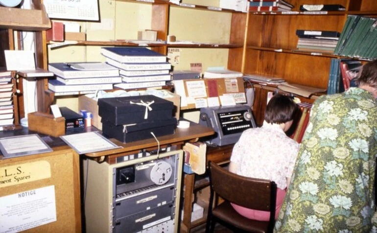 Image: Circulation workroom