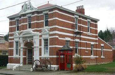 Image: Naseby Post Office (c.1900)